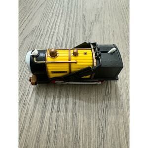 Thomas & Friends Trackmaster Rocket Motorized Train Engine